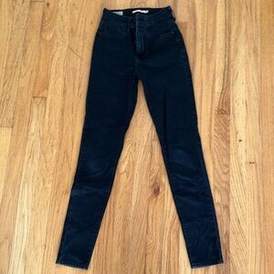 Levi Black Denim High Rise Skinny Jeans - Women’s Size 24